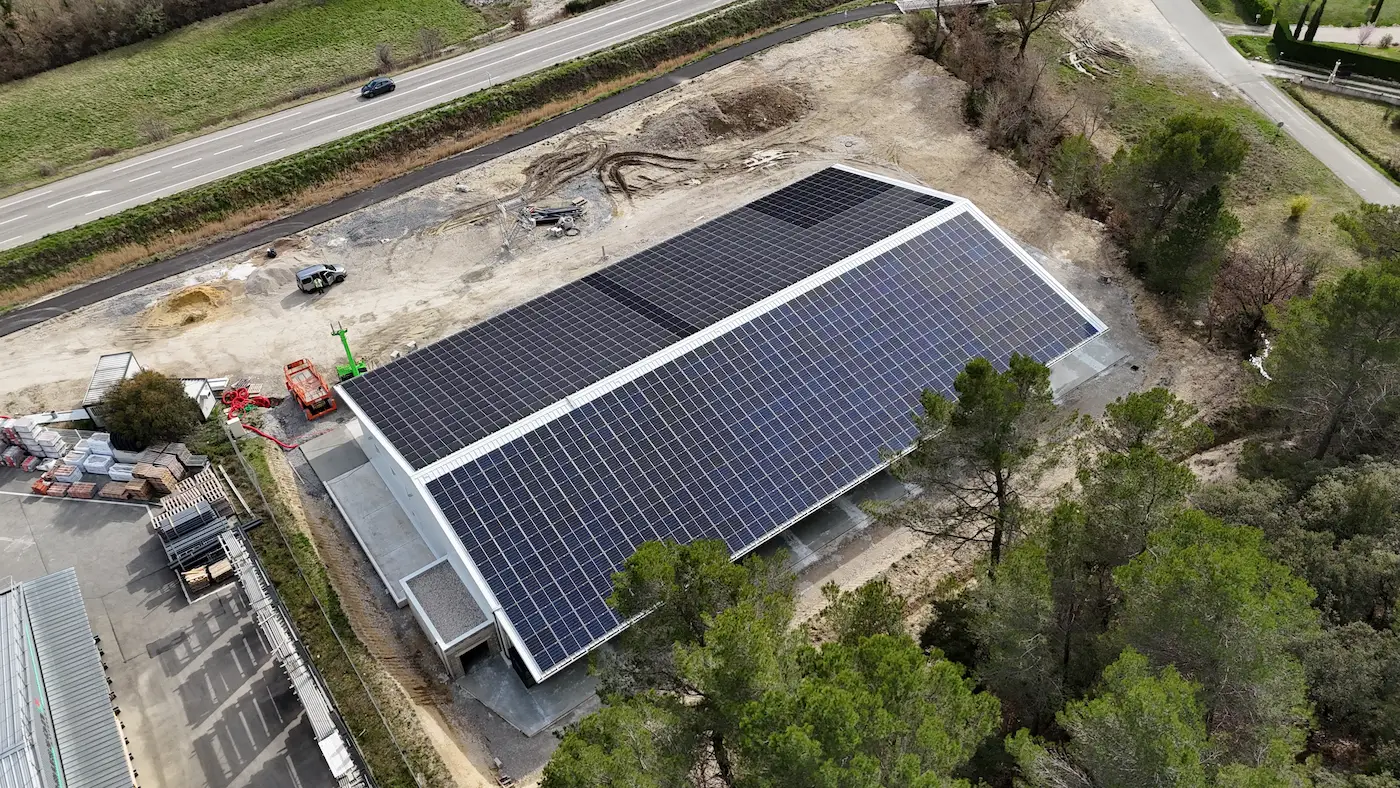 Centrale photovoltaïque Fayant 344 kWc — La Penne-sur-l'Ouvèze (26)